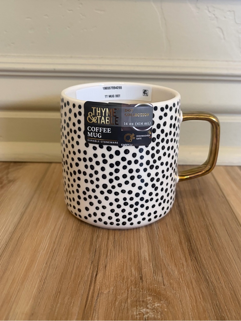 NWT Thyme & Table Dot Collection Mug